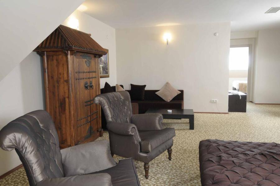 Bahira Suite Hotel Истанбул Екстериор снимка